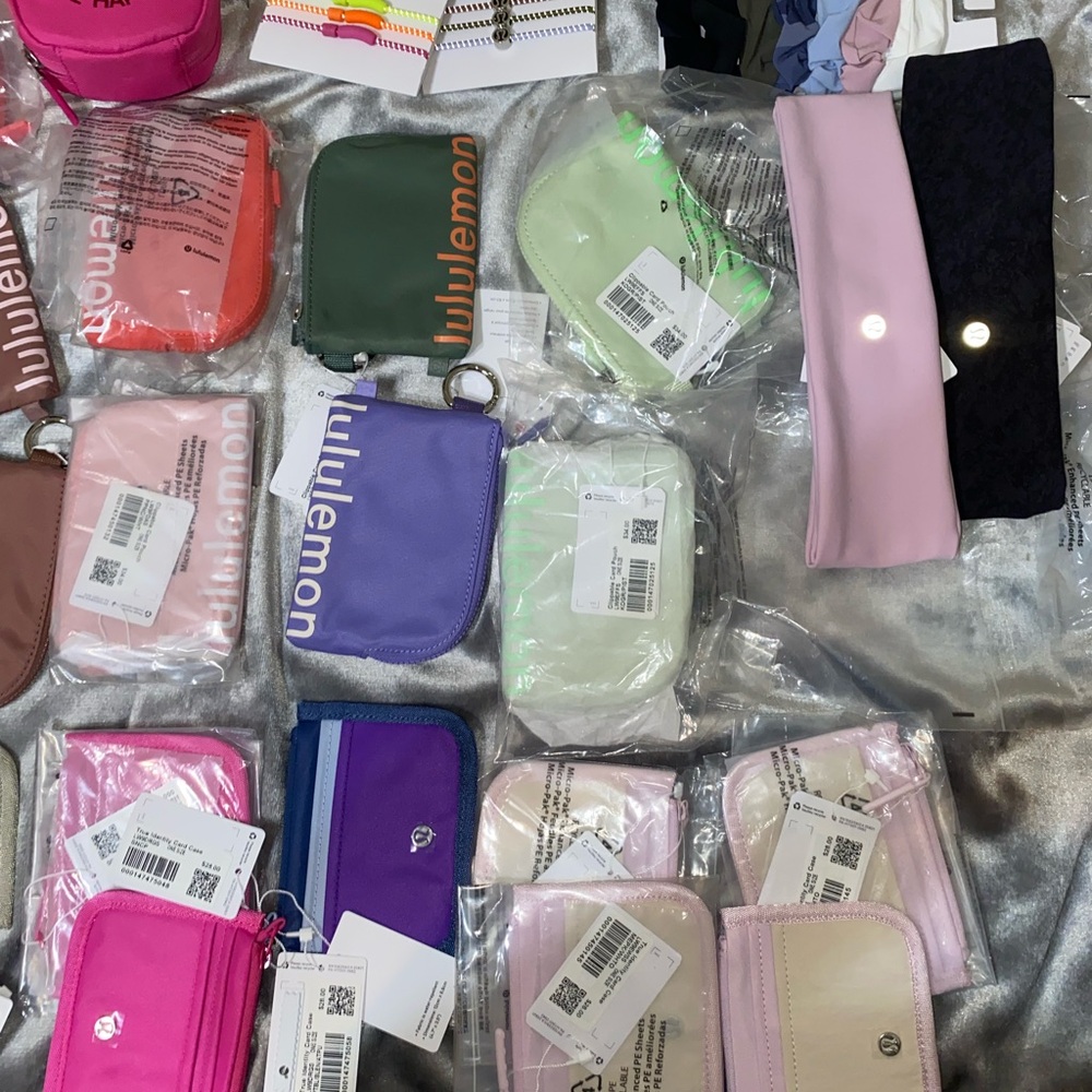 lululemon athletica assorted colorful key & card holders - Picture 6 of 16